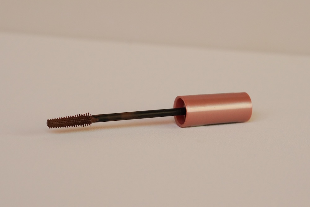 essence Lash Without Limits brown extreme lengthening & volume mascara
